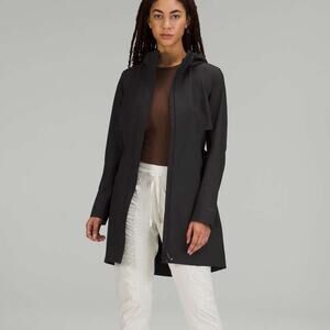 Lululemon Rain Rebel Jacket W4CAOS Womens 10 Black Waterproof Windproof